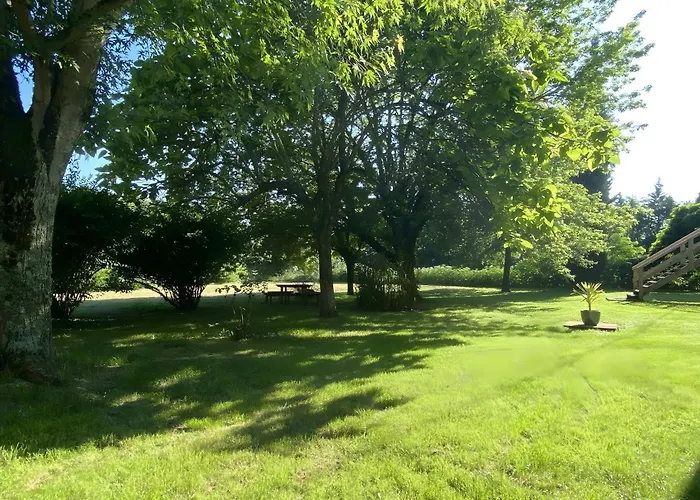 Domaine Du Terrou 3* גראמה