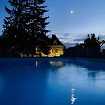 Frühstückspension Domaine Du Terrou 3*