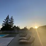 Domaine Du Terrou Frühstückspension