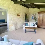 Domaine Du Terrou Frühstückspension