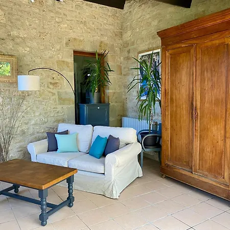 Bed and Breakfast Domaine Du Terrou 3*