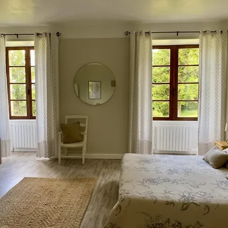 Domaine Du Terrou 3*