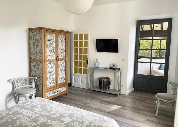 Domaine Du Terrou Bed and Breakfast Gramat