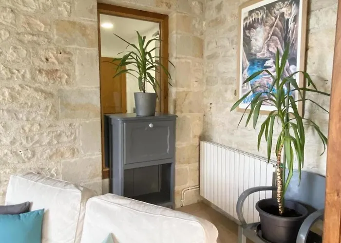 Domaine Du Terrou 3*